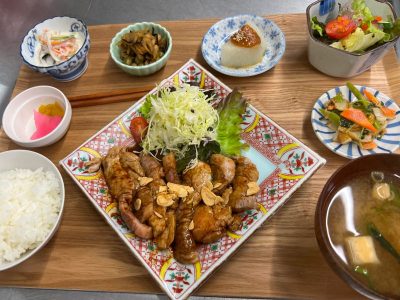 ダイニング＆バーFukuFuku